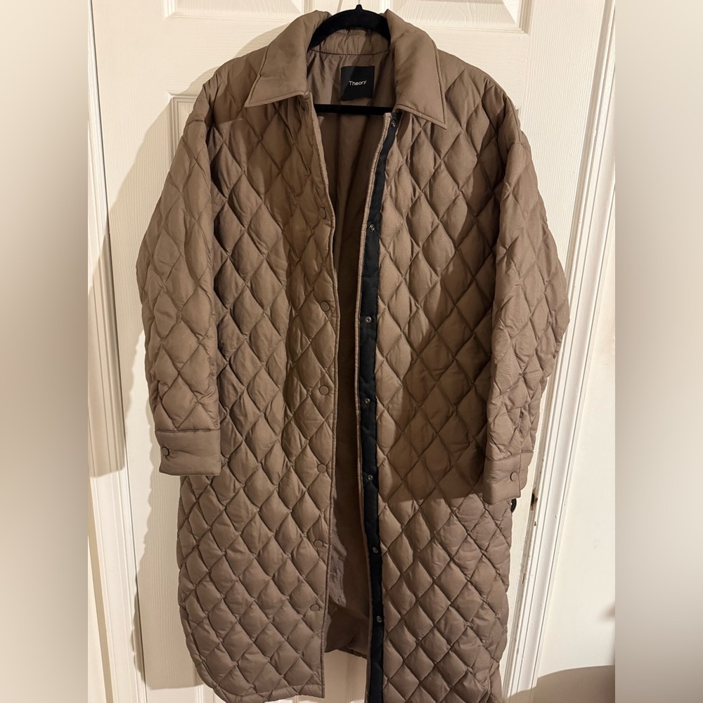 Theory | LG Taupe Quilted Jacket
